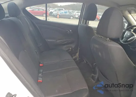 2016 Nissan Versa S z USA, uszkodzony, nr VIN 3N1CN7AP7GL868502